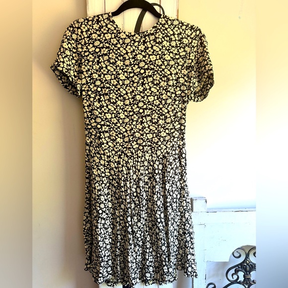 Polo Ralph Lauren Floral
Print Crepe Dress - Picture 2 of 7